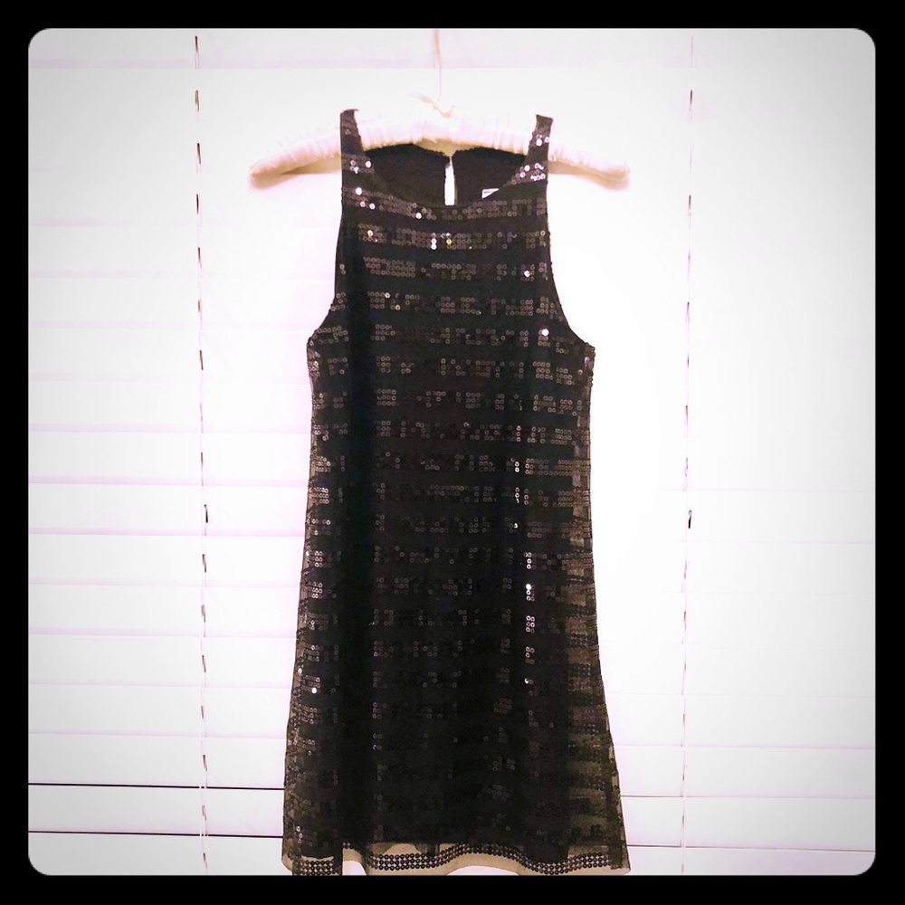 👗 NWT Black sequin party dress for girls.